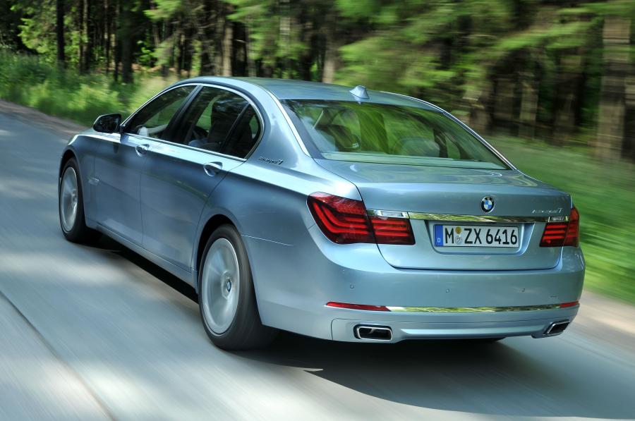  BMW ActiveHybrid 7 2013 года  (фото 13 из 36)